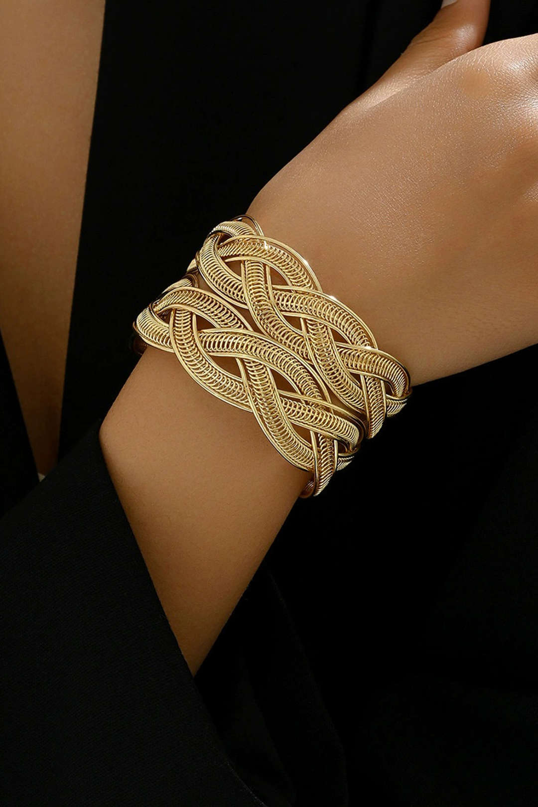 Metal Exaggerated Cross-Woven Adjustable Bracelet