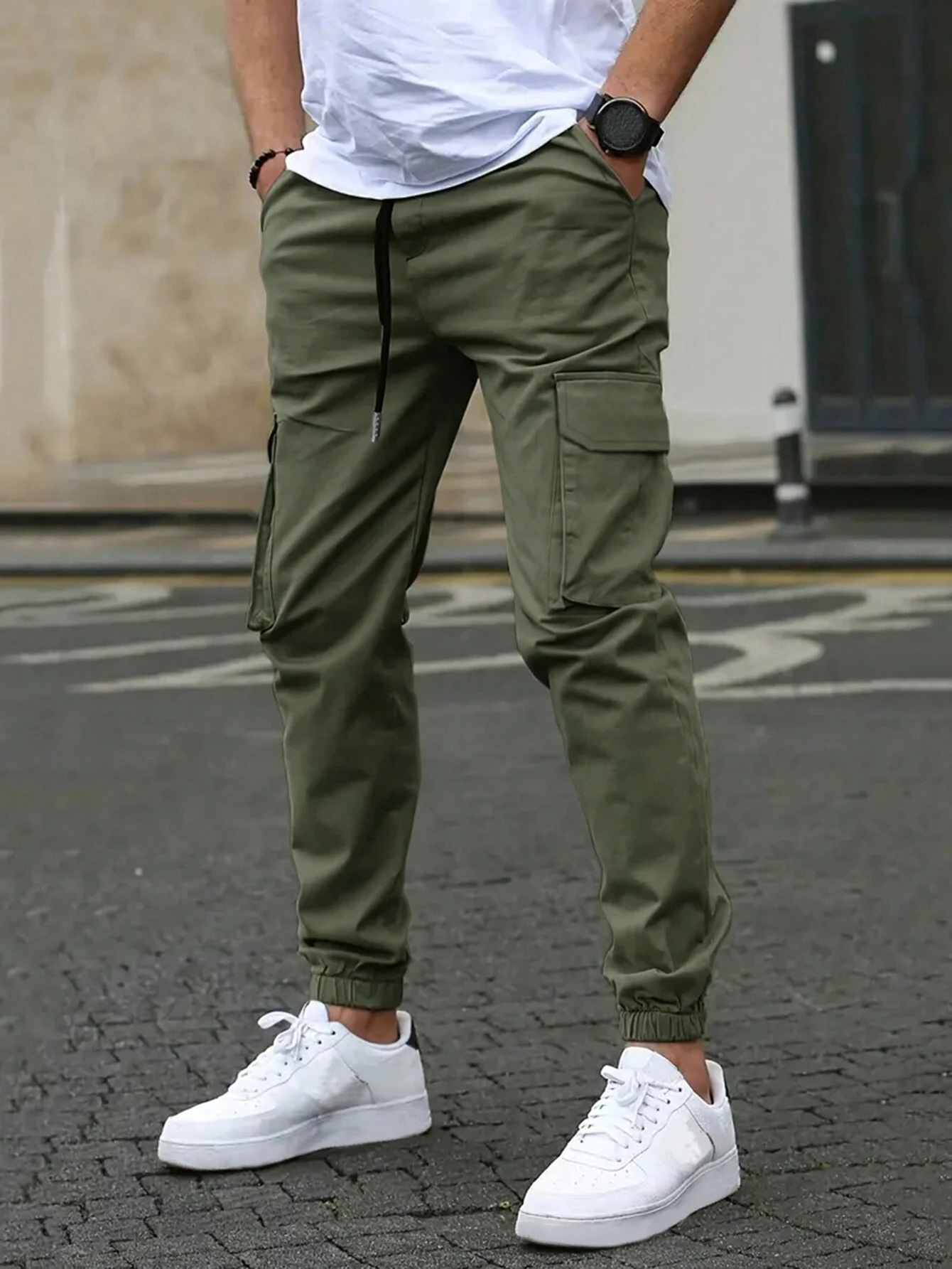 David | Relaxed Cargo Jogger