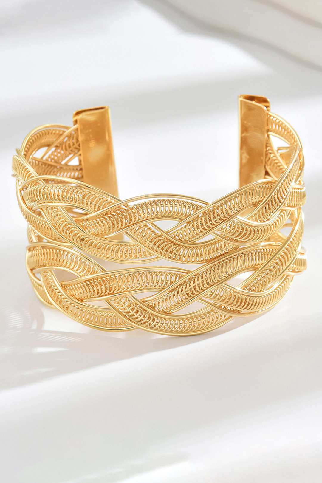 Metal Exaggerated Cross-Woven Adjustable Bracelet